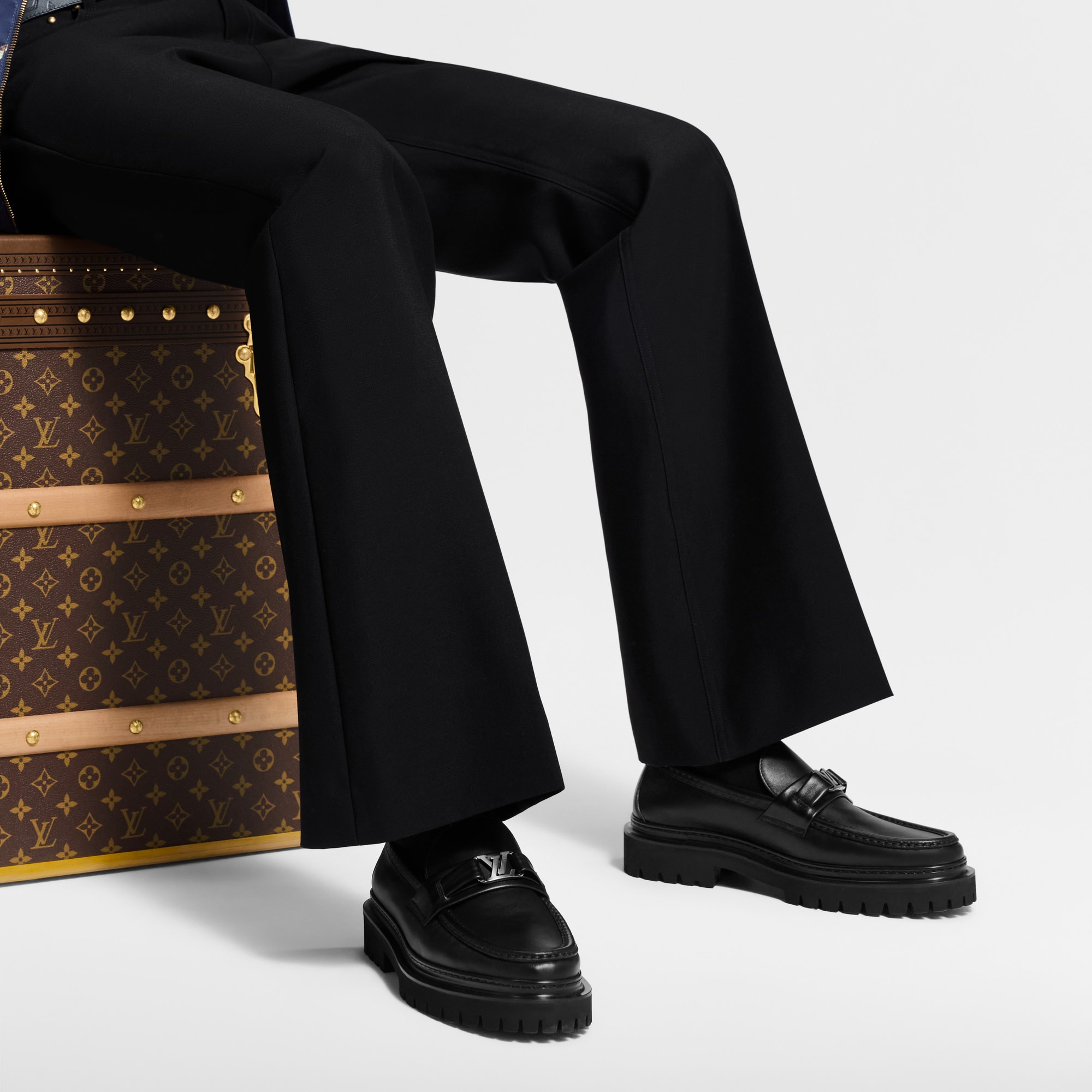 Major Loafer - Shoes | LOUIS VUITTON